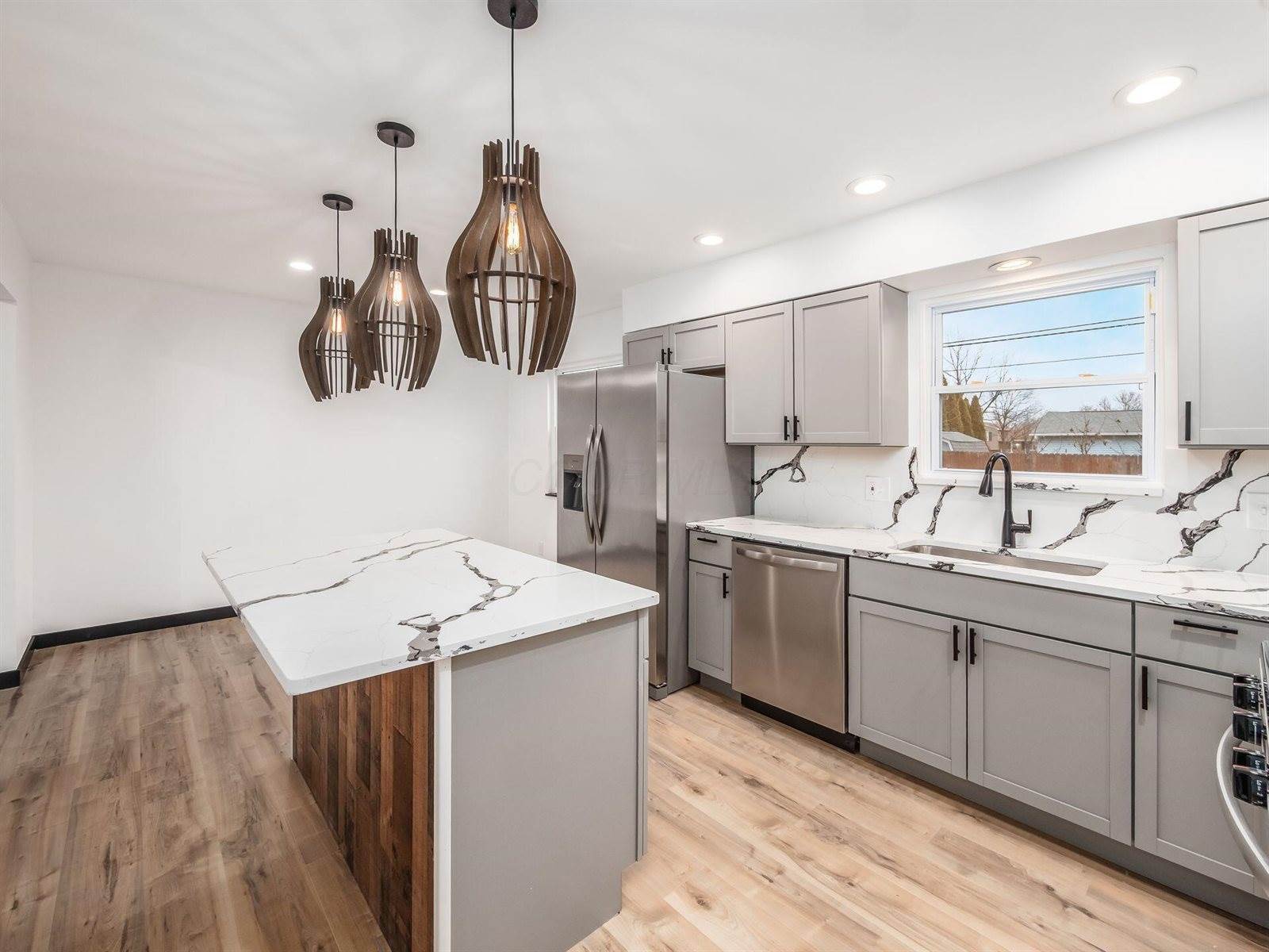 3474 Independence Street, Grove City, OH 43123