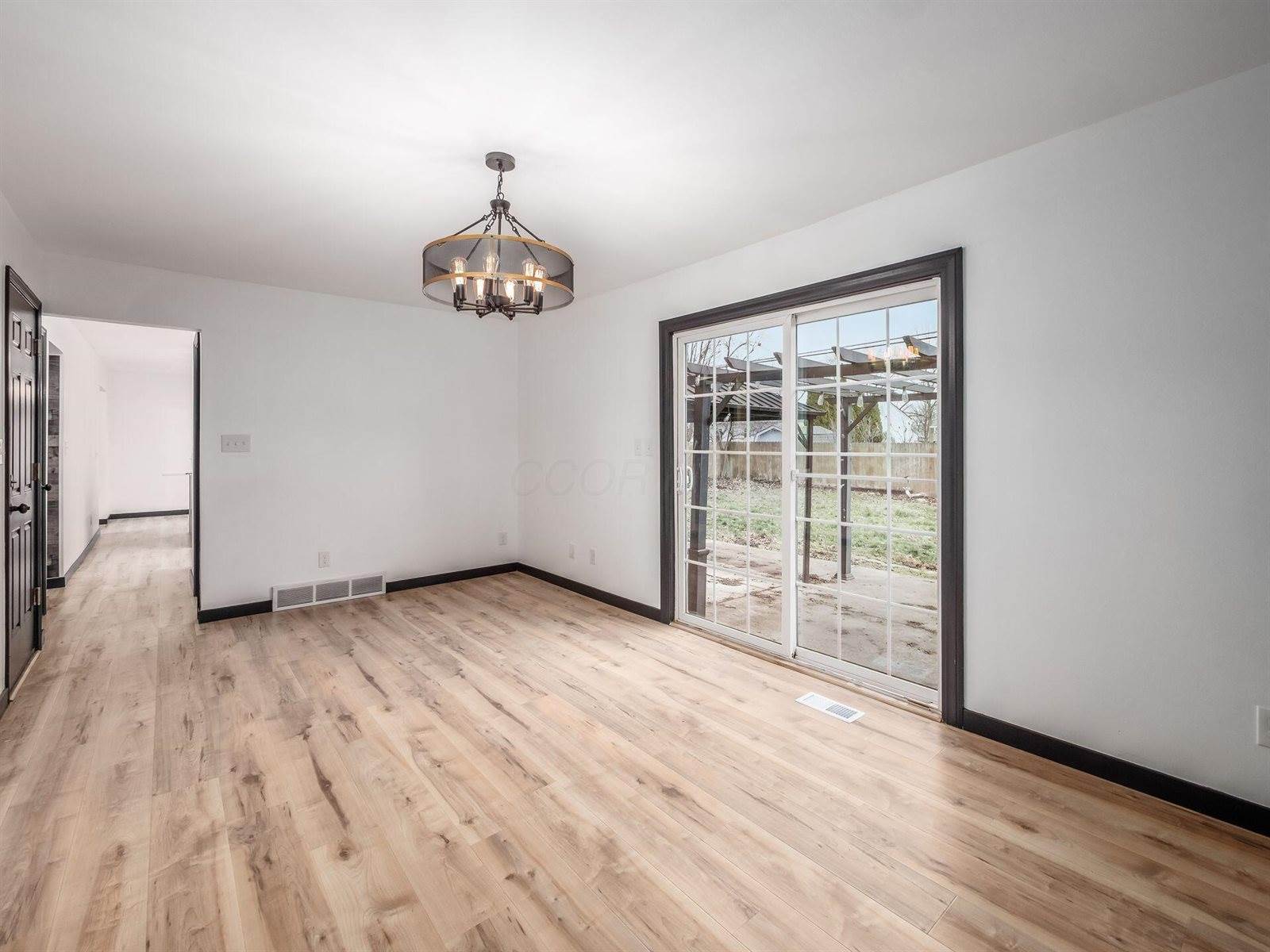 3474 Independence Street, Grove City, OH 43123