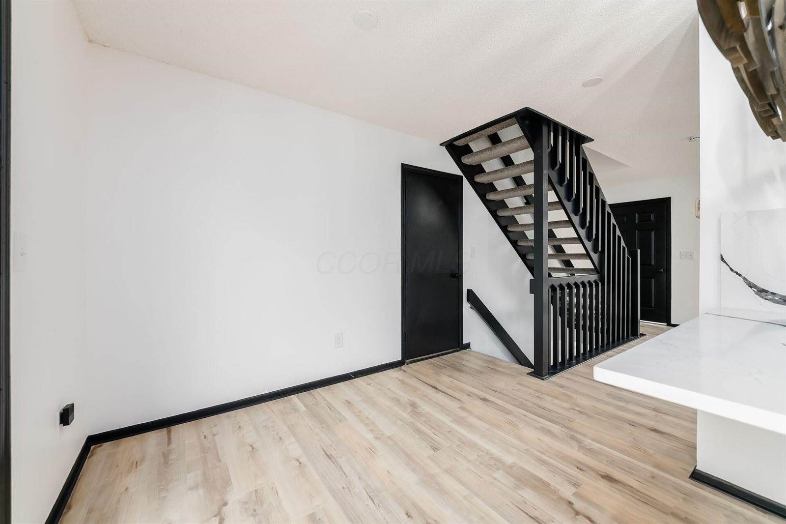 5932 Waterview Drive, Hilliard, OH 43026