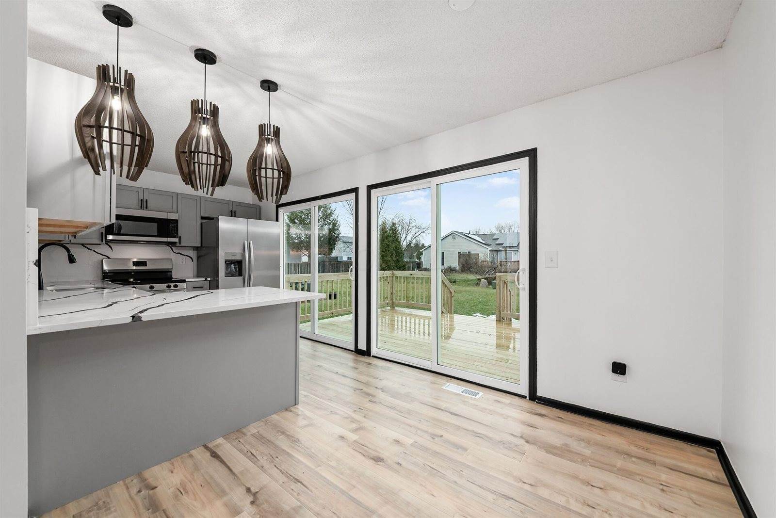 5932 Waterview Drive, Hilliard, OH 43026