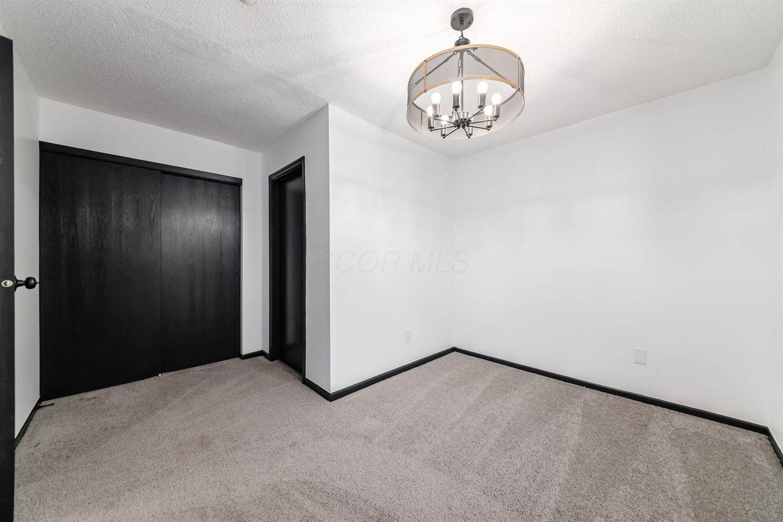 5932 Waterview Drive, Hilliard, OH 43026