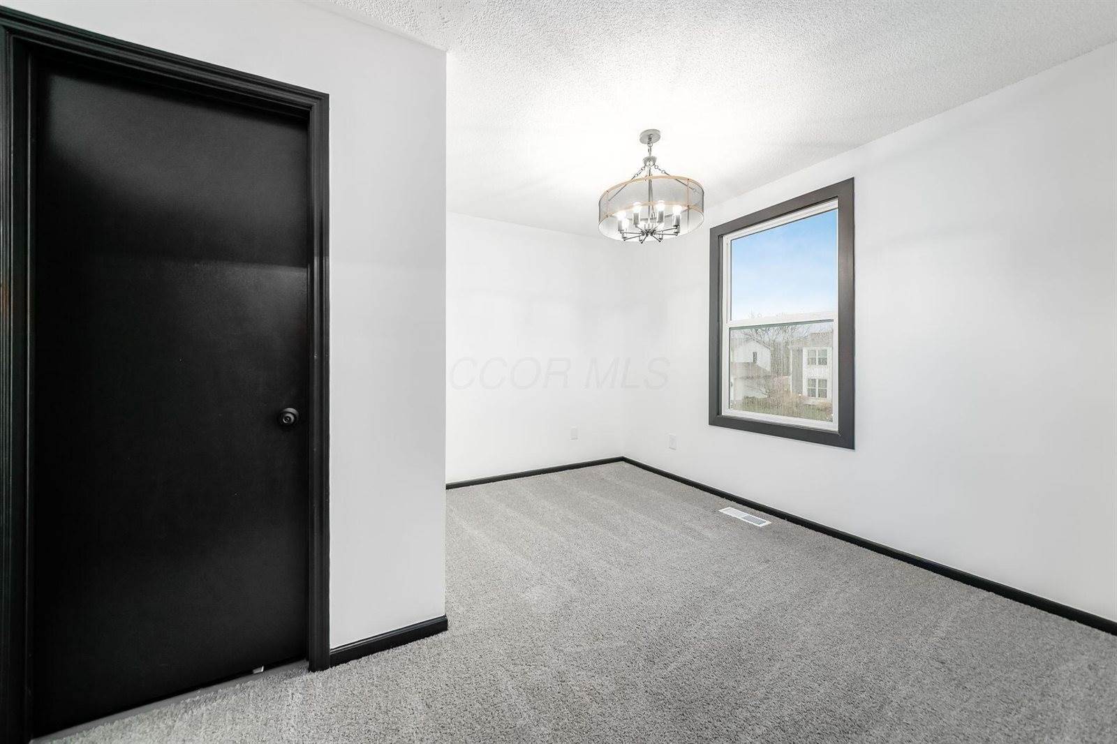 5932 Waterview Drive, Hilliard, OH 43026