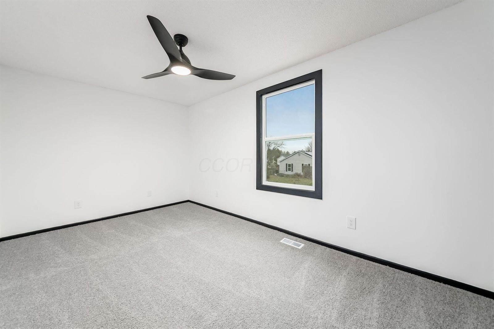 5932 Waterview Drive, Hilliard, OH 43026