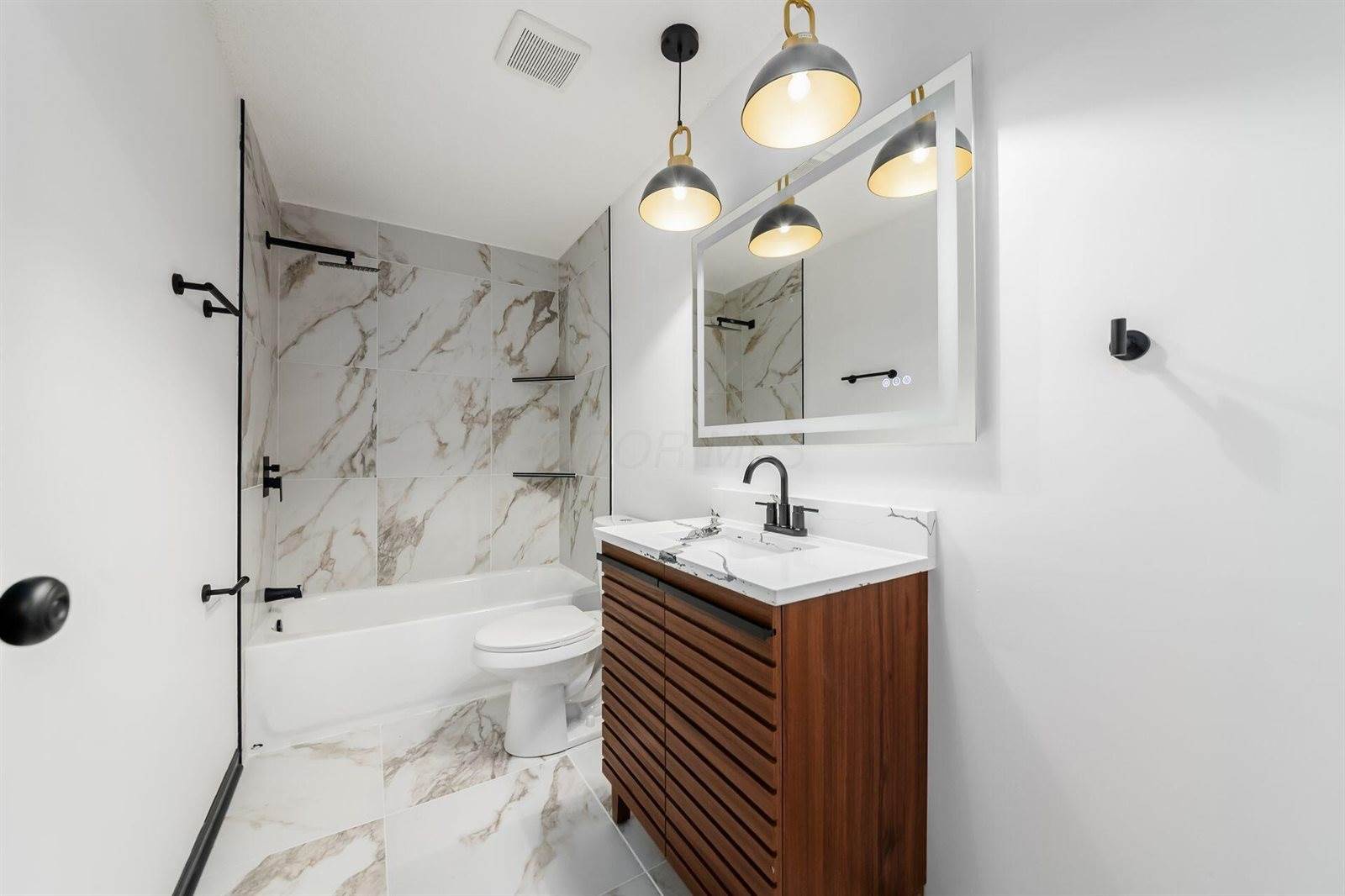 5932 Waterview Drive, Hilliard, OH 43026