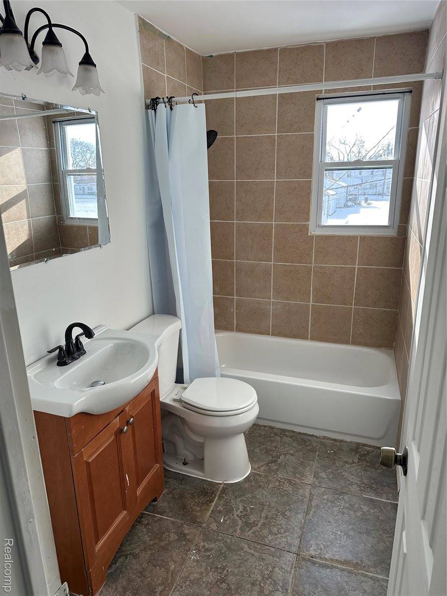 4008 Durand Court, InksterCity_Wayne, MI 48141