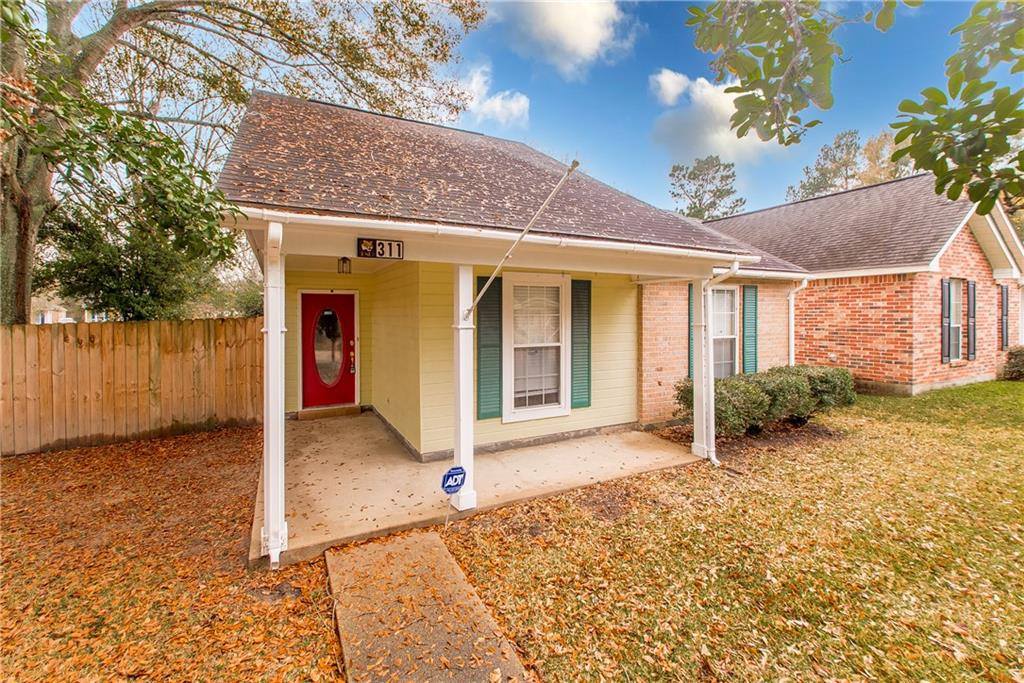 311 Meadow Crossing Drive, Baton Rouge, LA 70820