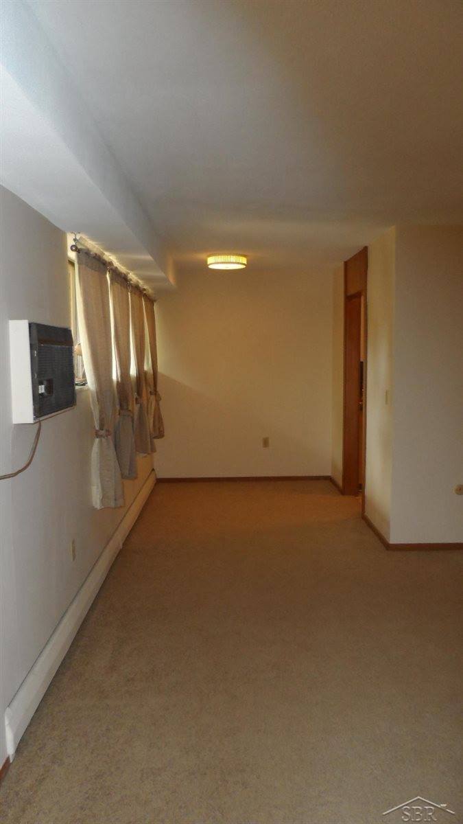 2101 Bayliss #15 Street, Midland, MI 48640