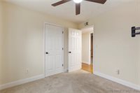 6828 Farnsley Knob Road, Elizabeth, IN 47117