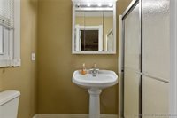 6828 Farnsley Knob Road, Elizabeth, IN 47117