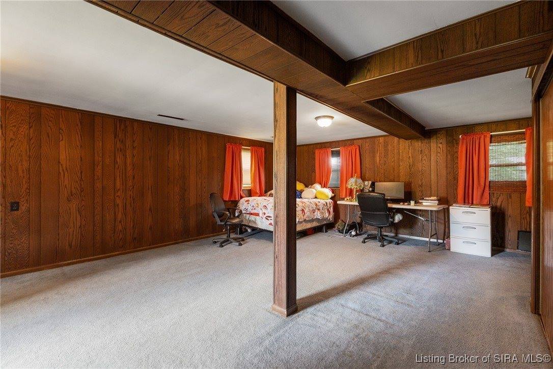 211 Sherwood Court, Clarksville, IN 47129