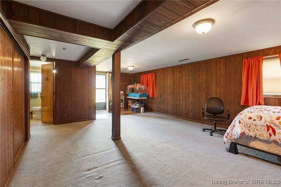 211 Sherwood Court, Clarksville, IN 47129