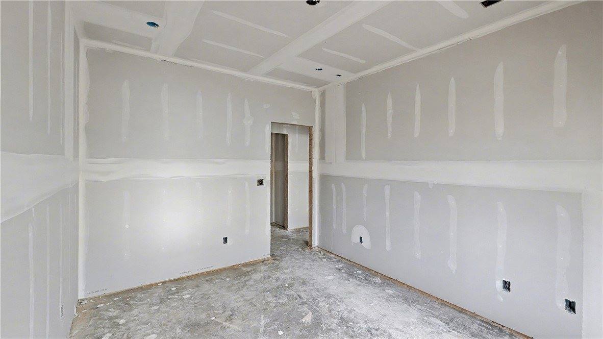 17 Orkney Drive, Bella Vista, AR 72715