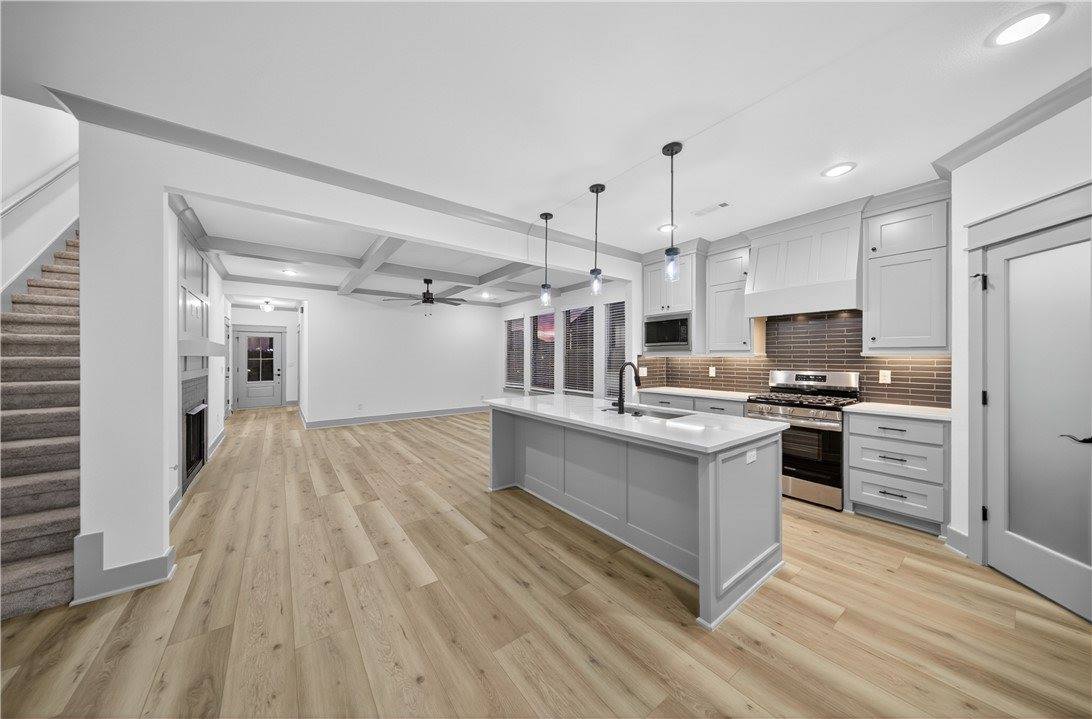 4979 Farmhouse Street, Springdale, AR 72762