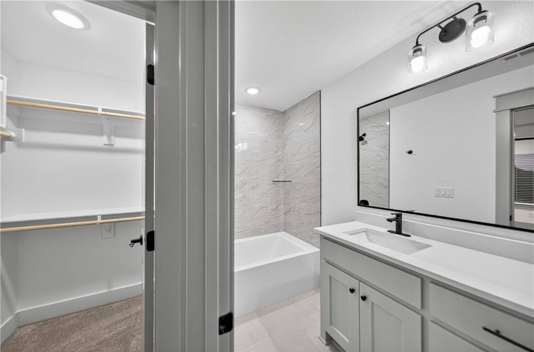 4979 Farmhouse Street, Springdale, AR 72762