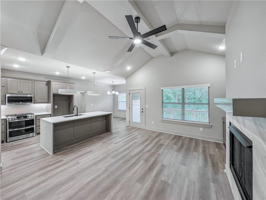 11 Penwith Lane, Bella Vista, AR 72714