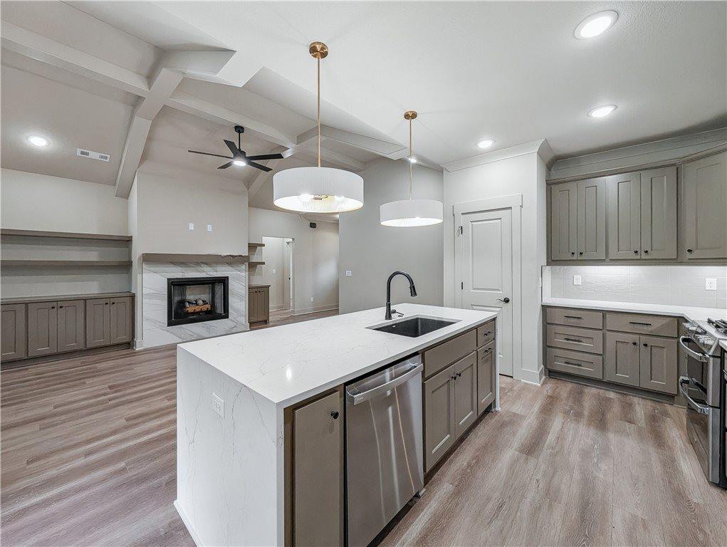 11 Penwith Lane, Bella Vista, AR 72714