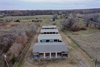 3201 SE Bates RD, Topeka, KS 66607