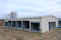 3201 SE Bates RD, Topeka, KS 66607