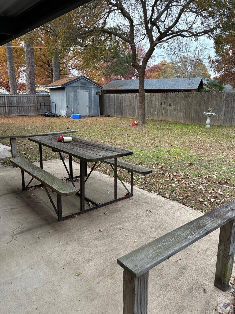 115 Northwood, Nash, TX 75569