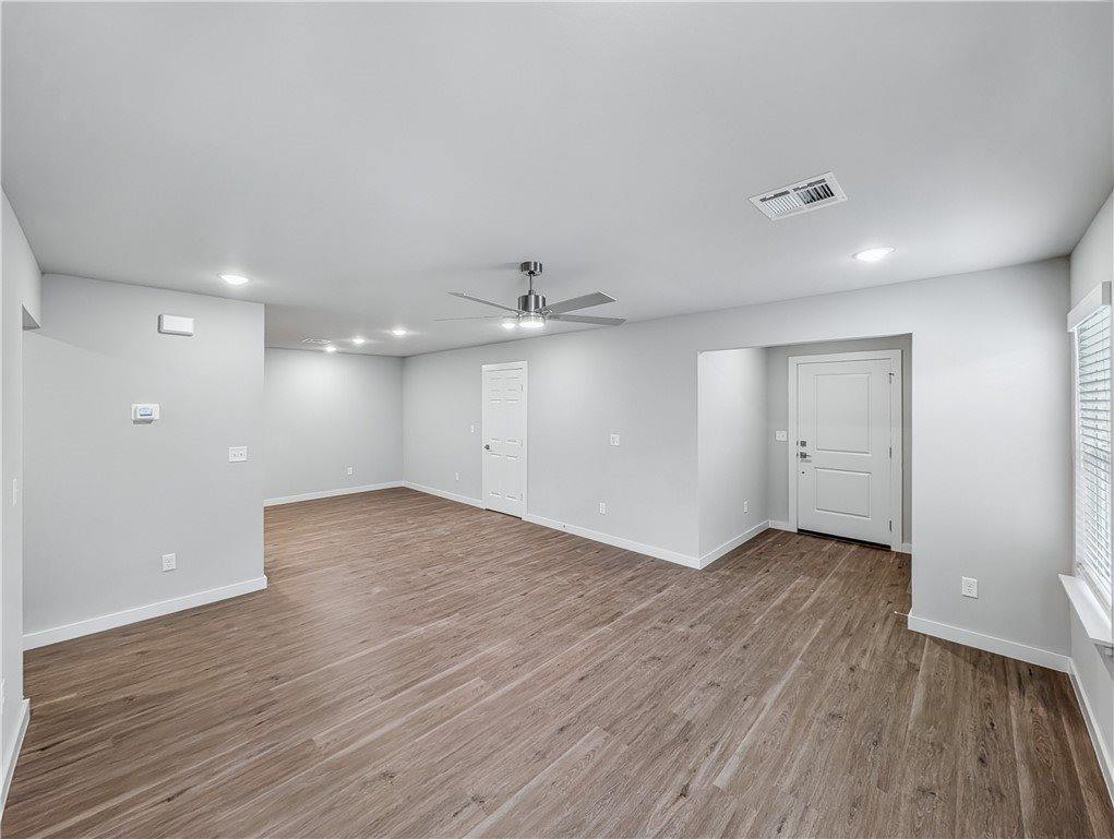 6501 Kathleen Street, Bentonville, AR 72713