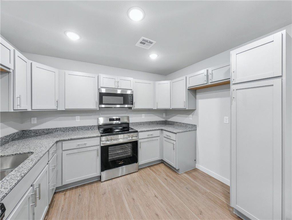 6501 Kathleen Street, Bentonville, AR 72713
