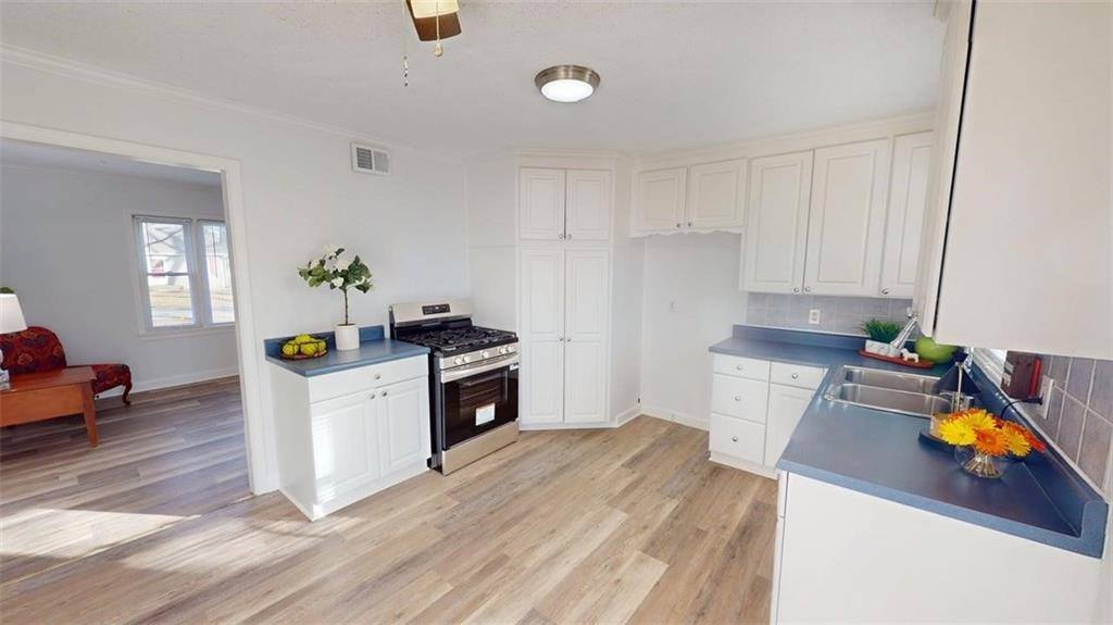 11221 West 69th Street, Shawnee, KS 66203