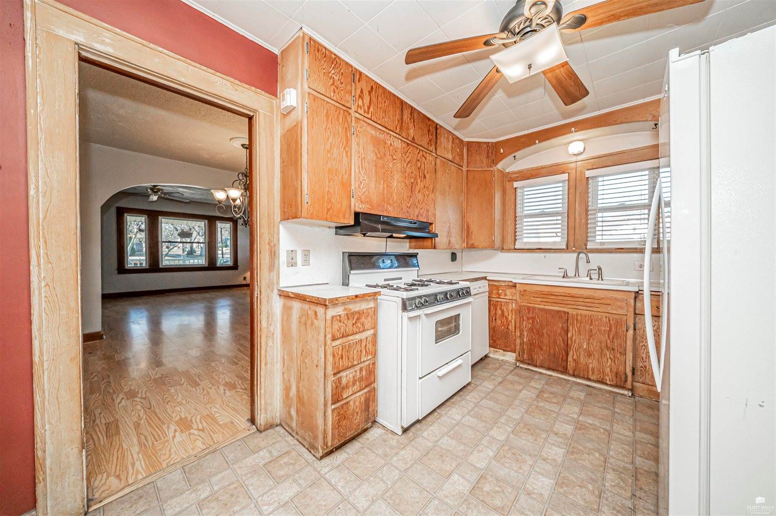 103 South Jefferson Street, Junction City, KS 66441