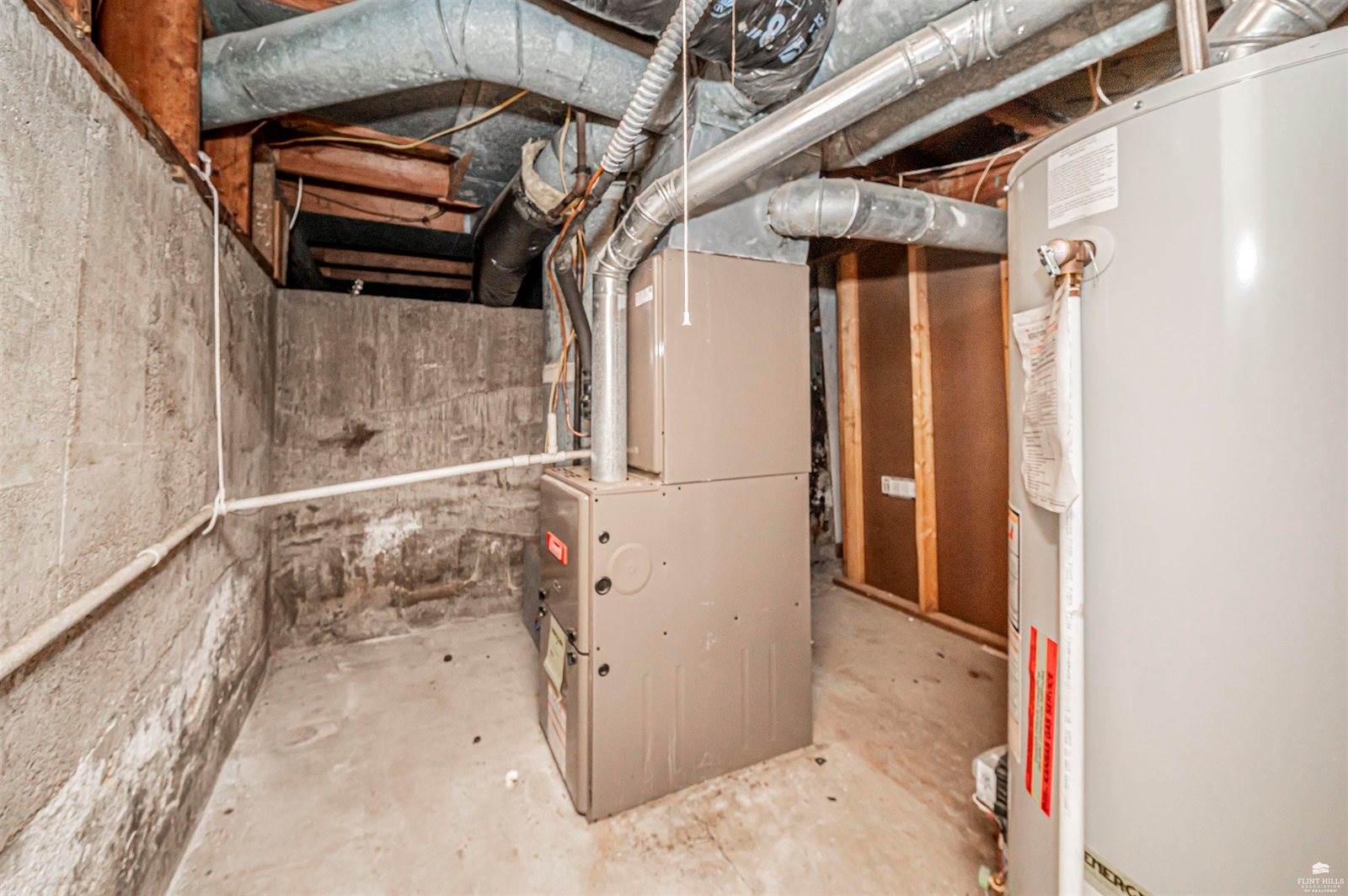 103 South Jefferson Street, Junction City, KS 66441