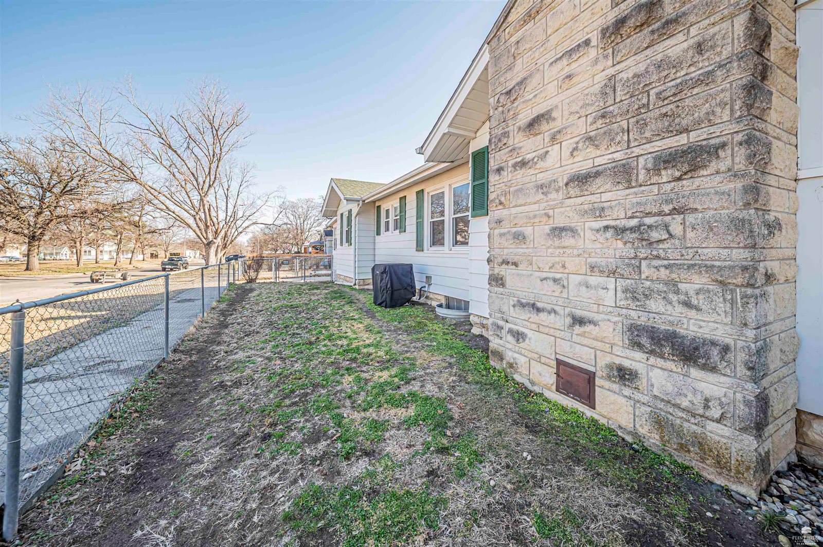 103 South Jefferson Street, Junction City, KS 66441