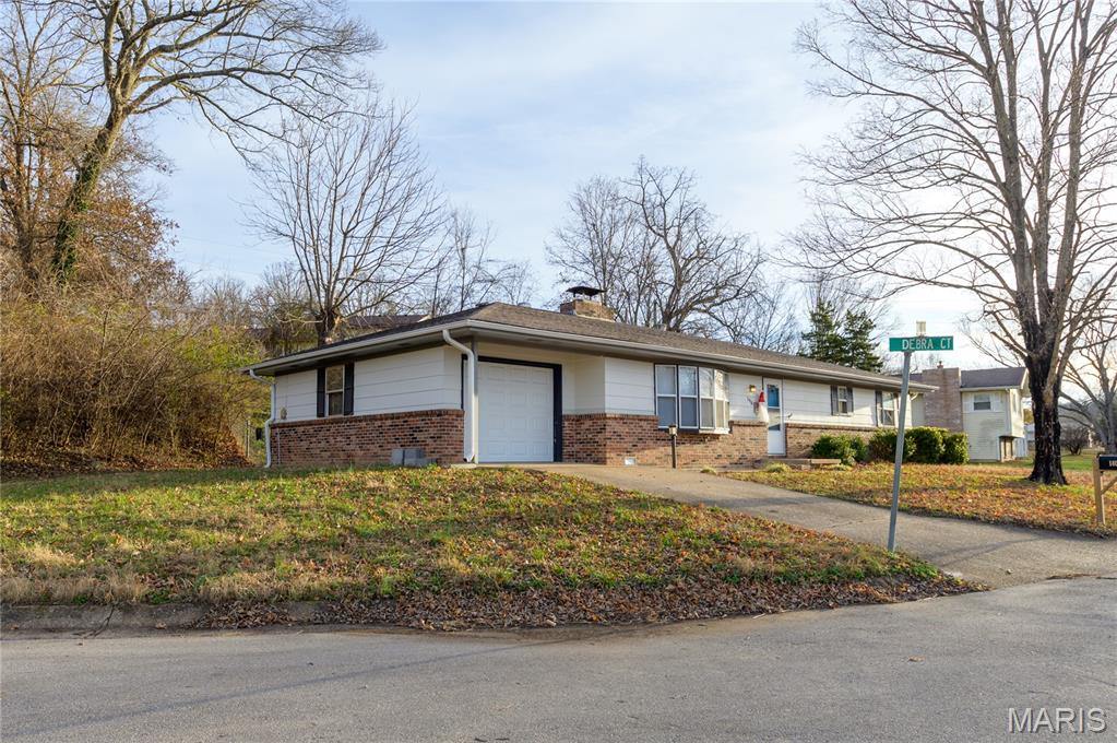 1401 Hull Valley Drive, Waynesville, MO 65583