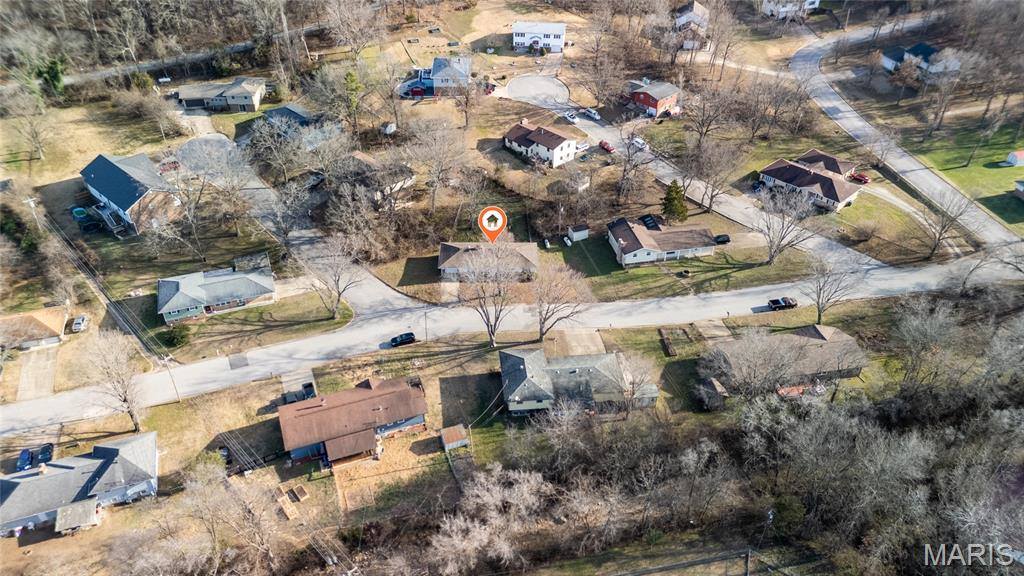 1401 Hull Valley Drive, Waynesville, MO 65583