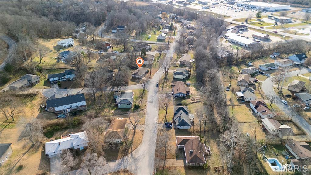 1401 Hull Valley Drive, Waynesville, MO 65583