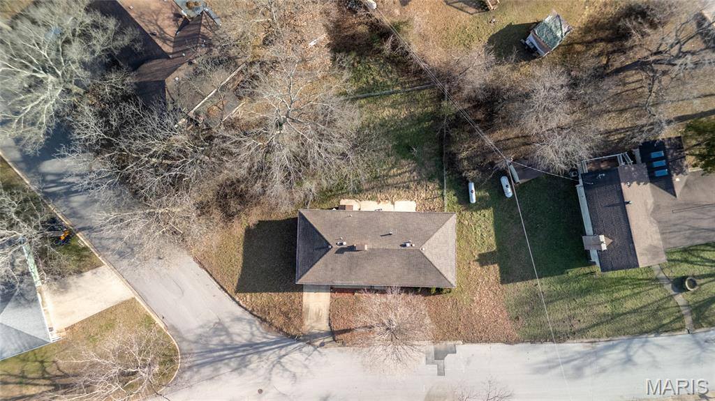 1401 Hull Valley Drive, Waynesville, MO 65583