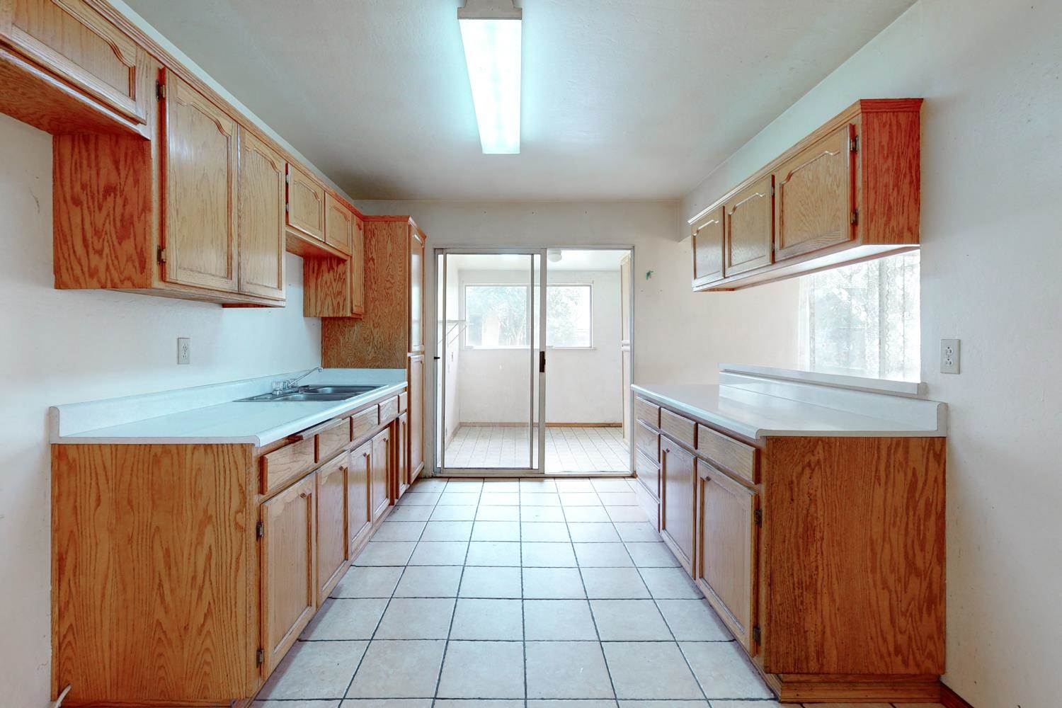 2065 Howlett Avenue, Yuba City, CA 95993