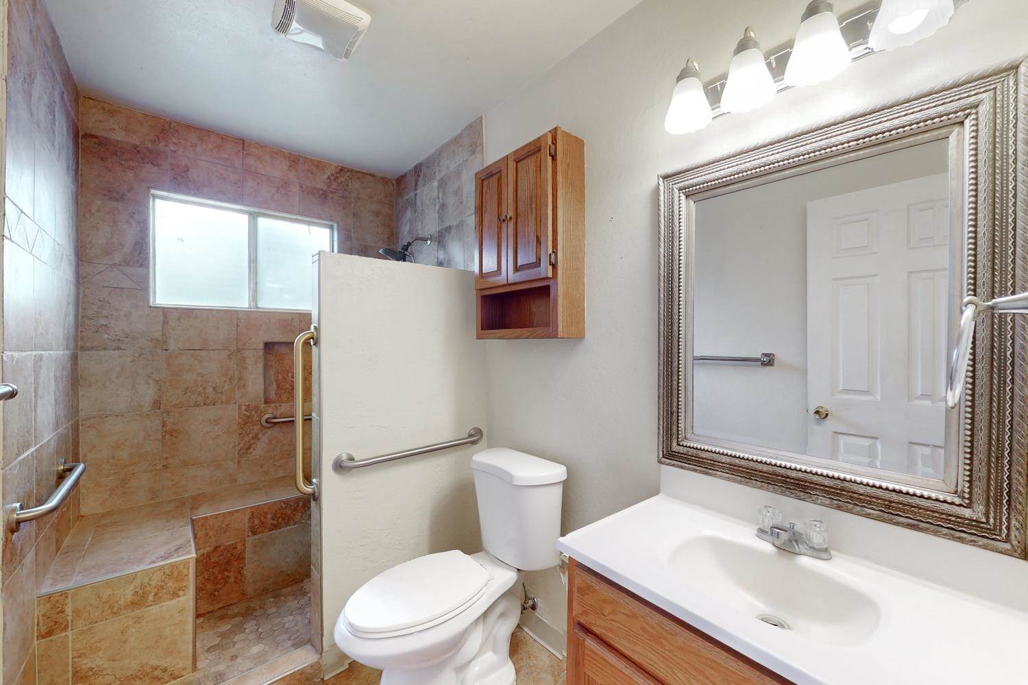 2065 Howlett Avenue, Yuba City, CA 95993