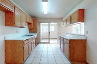 2065 Howlett Avenue, Yuba City, CA 95993