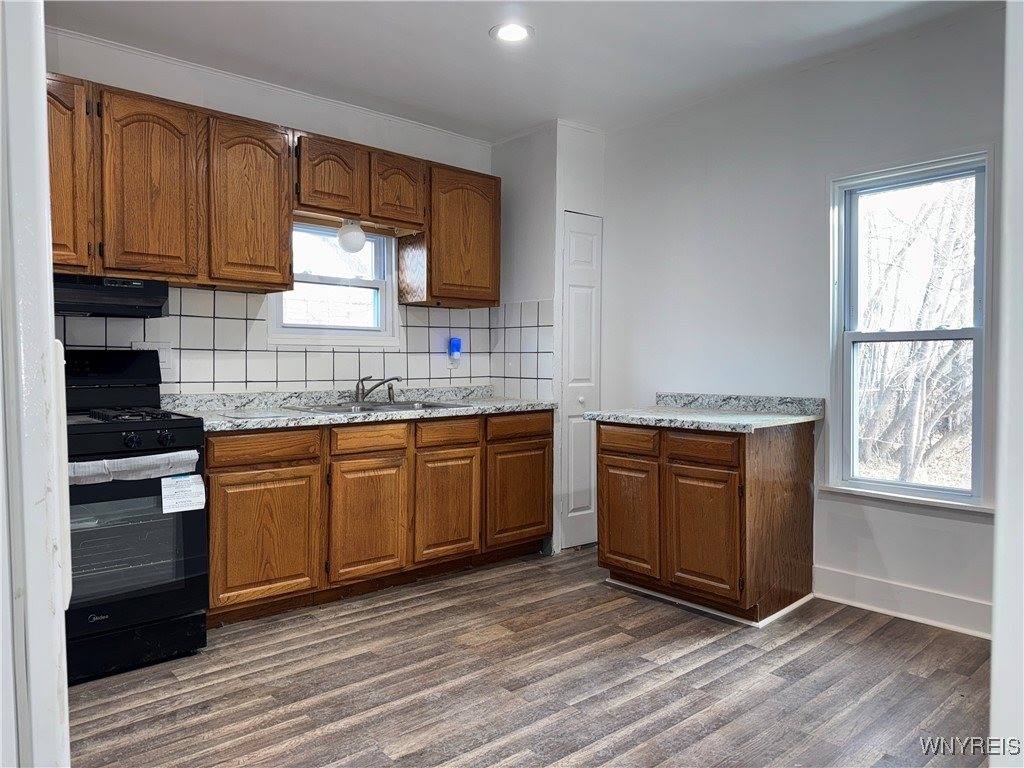 11 Hall St Street, Batavia City, NY 14020