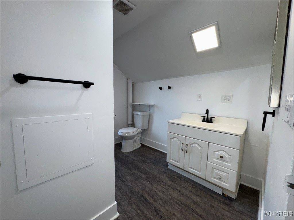 11 Hall St Street, Batavia City, NY 14020