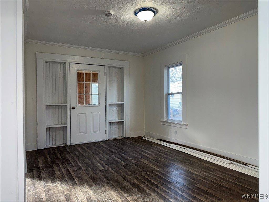 11 Hall St Street, Batavia City, NY 14020