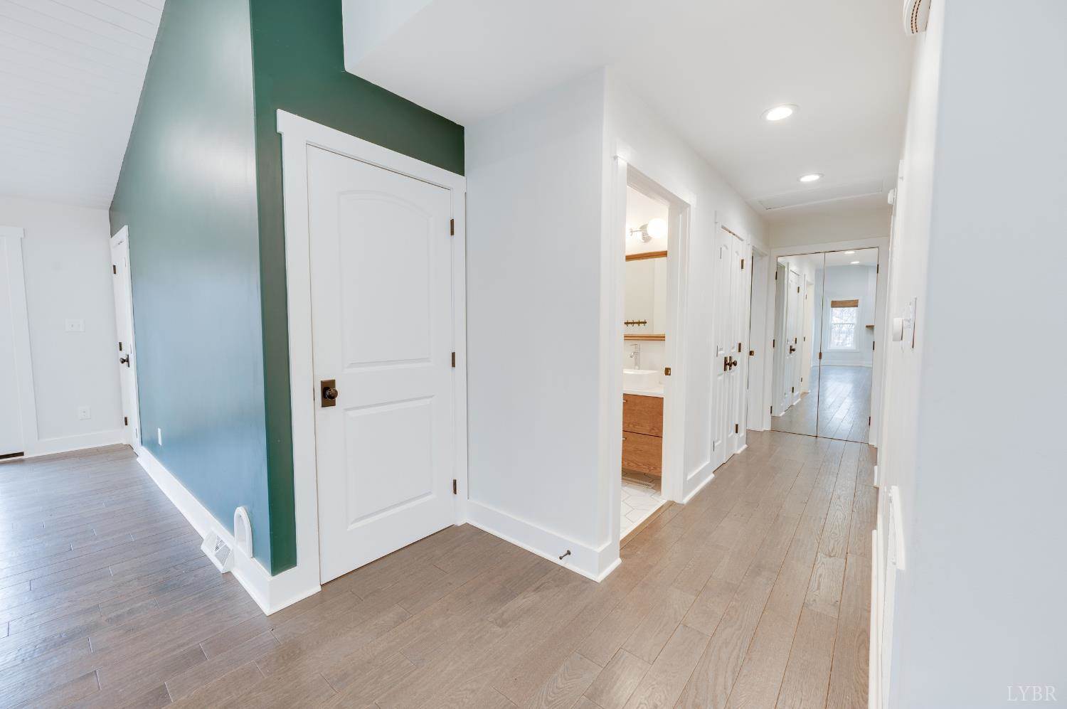 128 Woodhaven Court, Madison Heights, VA 24572