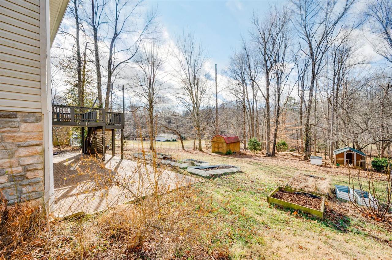 128 Woodhaven Court, Madison Heights, VA 24572