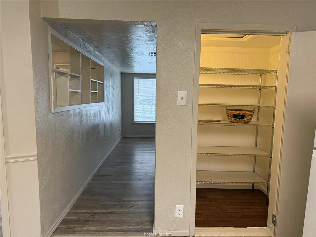 1302 East 23rd Street, Bryan, TX 77803