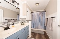 5870 Ferntree Court, Pfafftown, NC 27040