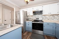 5870 Ferntree Court, Pfafftown, NC 27040