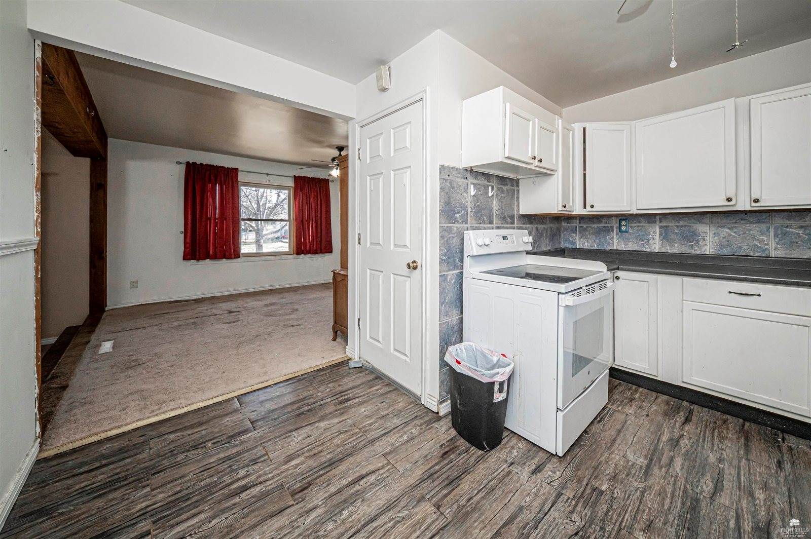 922 South Garfield Street, Junction City, KS 66441