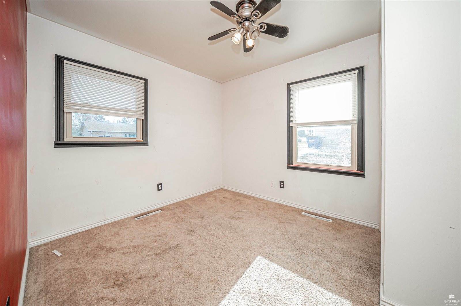 922 South Garfield Street, Junction City, KS 66441