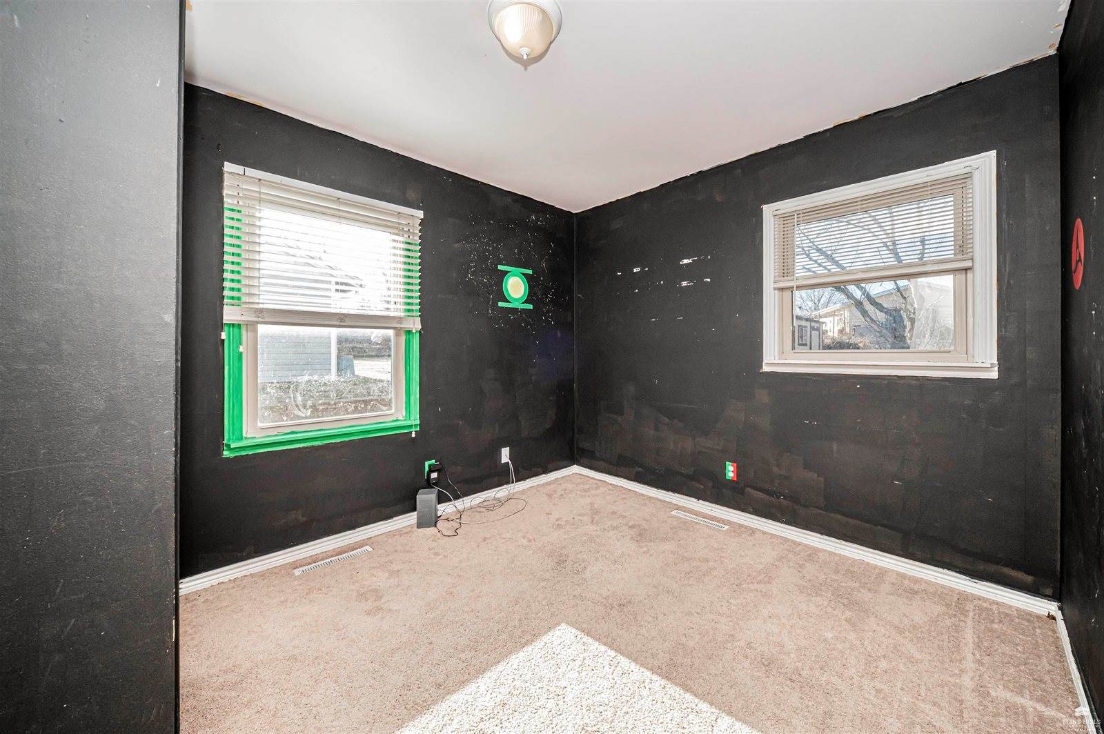 922 South Garfield Street, Junction City, KS 66441