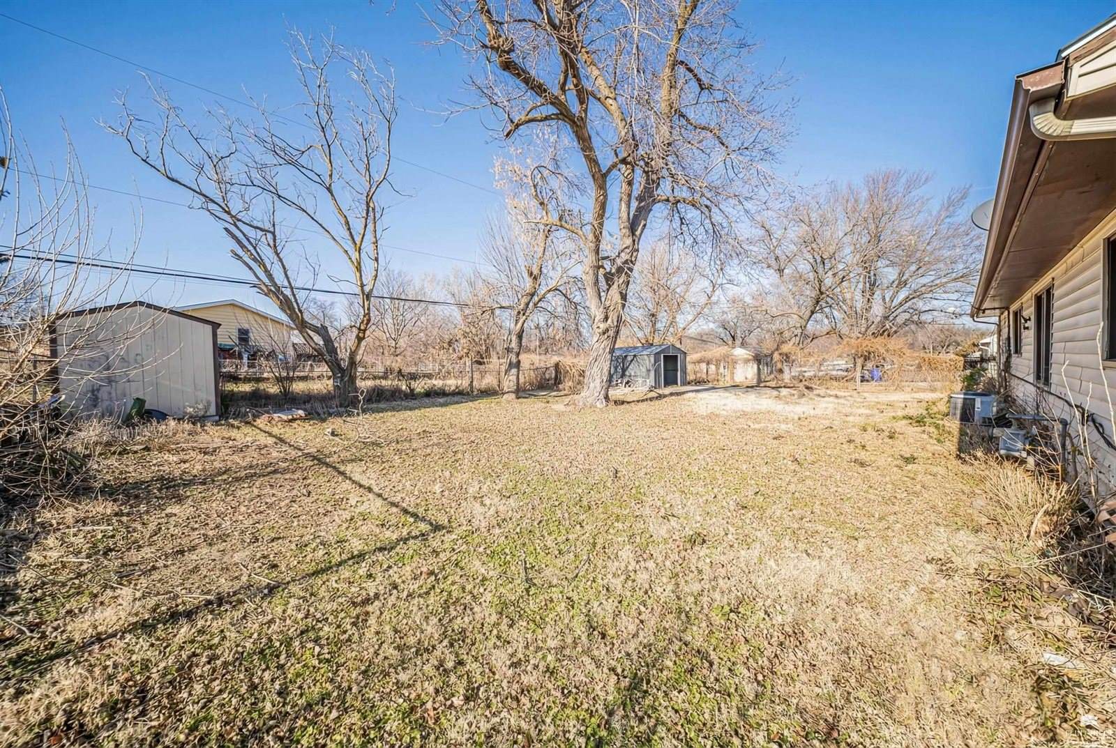 922 South Garfield Street, Junction City, KS 66441