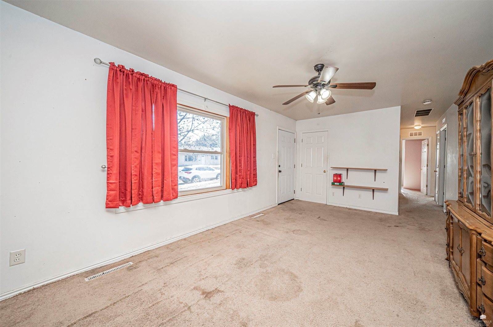 922 South Garfield Street, Junction City, KS 66441