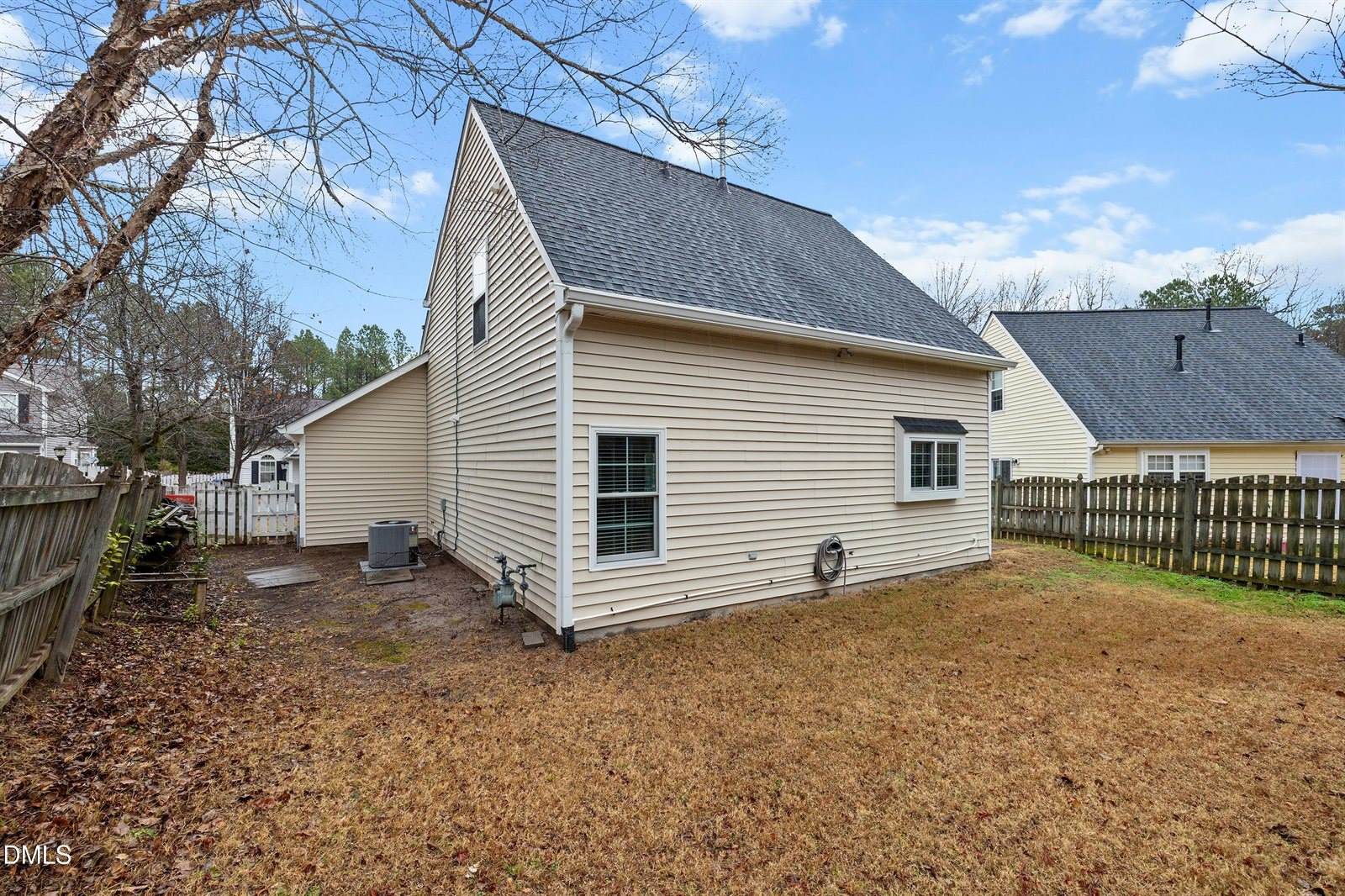 6 Tinsbury Place, Durham, NC 27713